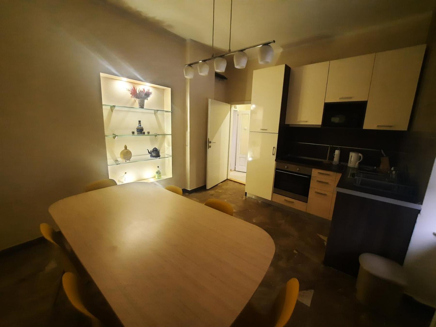 Authentic Belgrade Centre Apartments For Large Groups, Republic Square - Up To 47 People In 5 Apartments Zimmer foto