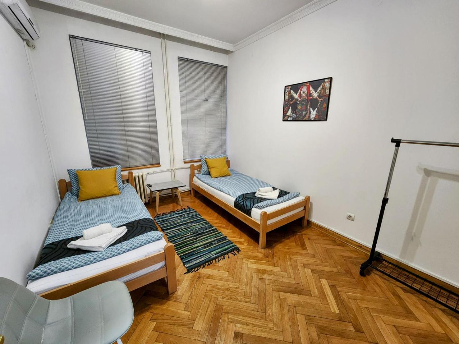 Authentic Belgrade Centre Apartments For Large Groups, Republic Square - Up To 47 People In 5 Apartments Zimmer foto