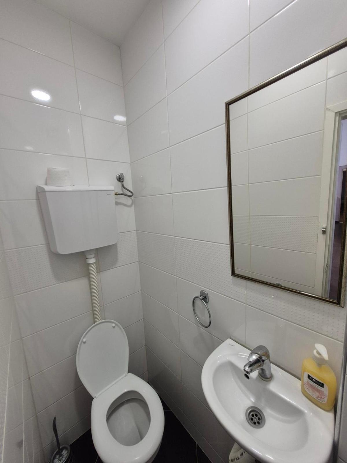 Authentic Belgrade Centre Apartments For Large Groups, Republic Square - Up To 47 People In 5 Apartments Zimmer foto