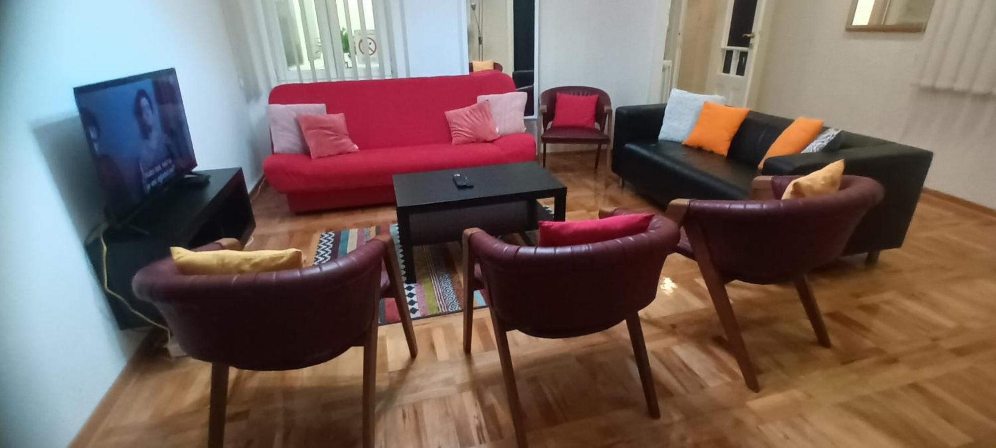 Authentic Belgrade Centre Apartments For Large Groups, Republic Square - Up To 47 People In 5 Apartments Zimmer foto